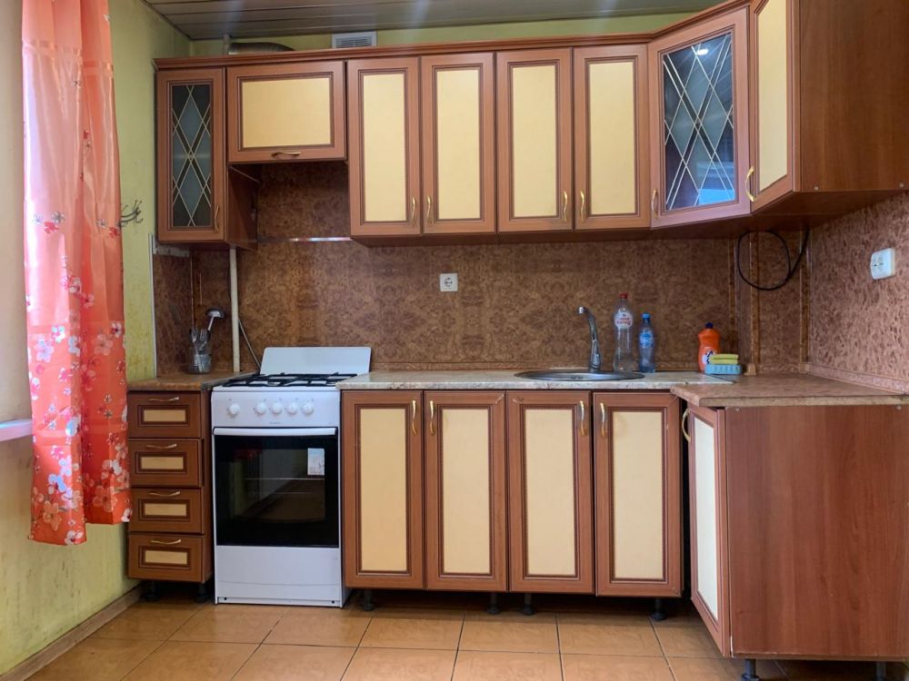 Сдаётся квартира в аренду, 64 м², этаж 3/3, Александров г. П.Топоркова ул. 1