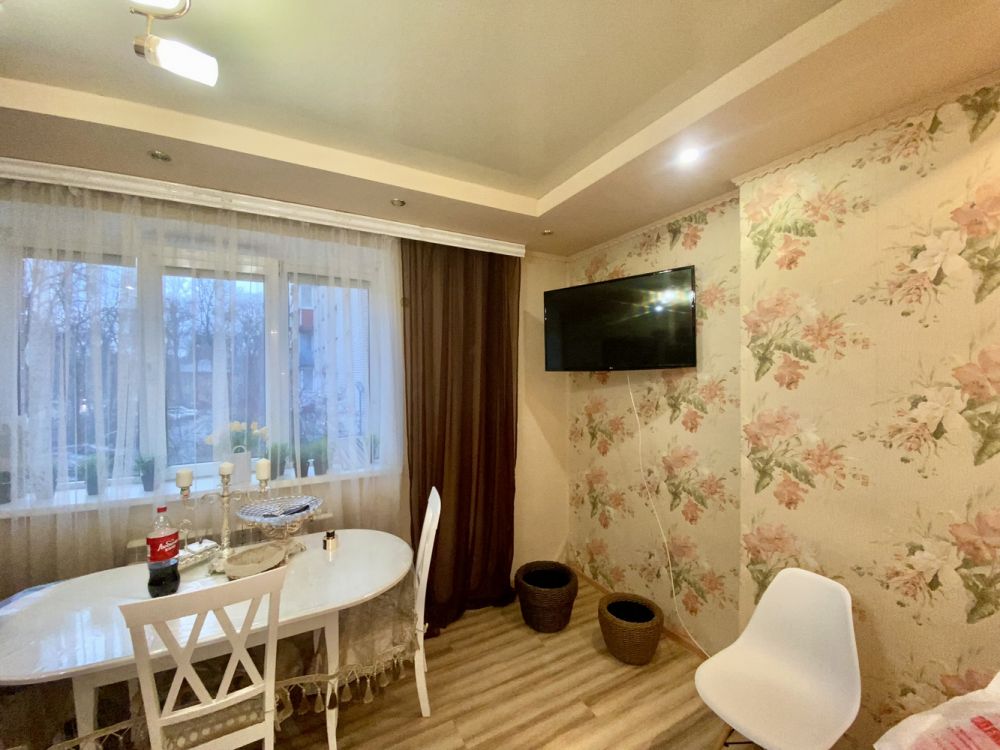 Сдаётся квартира в аренду, 65 м², этаж 2/3, Александров г. Институтская ул. 21