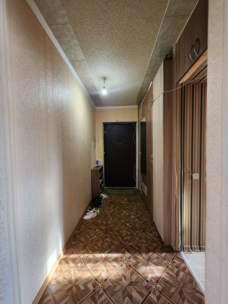 Продаётся 2 комнатная квартира, площадью 48.2 м², 5 этаж александров г. фабрика калинина ул.