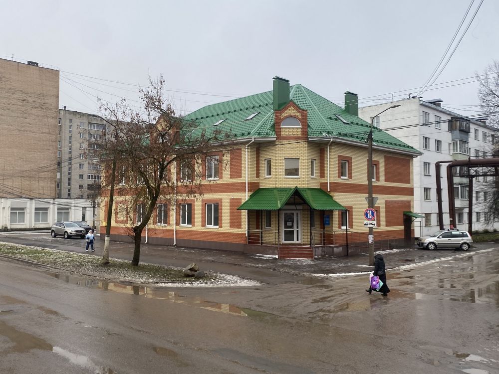 Продаётся коммерческая недвижимость 653 м² Александров г. Первомайская ул., Александров г.