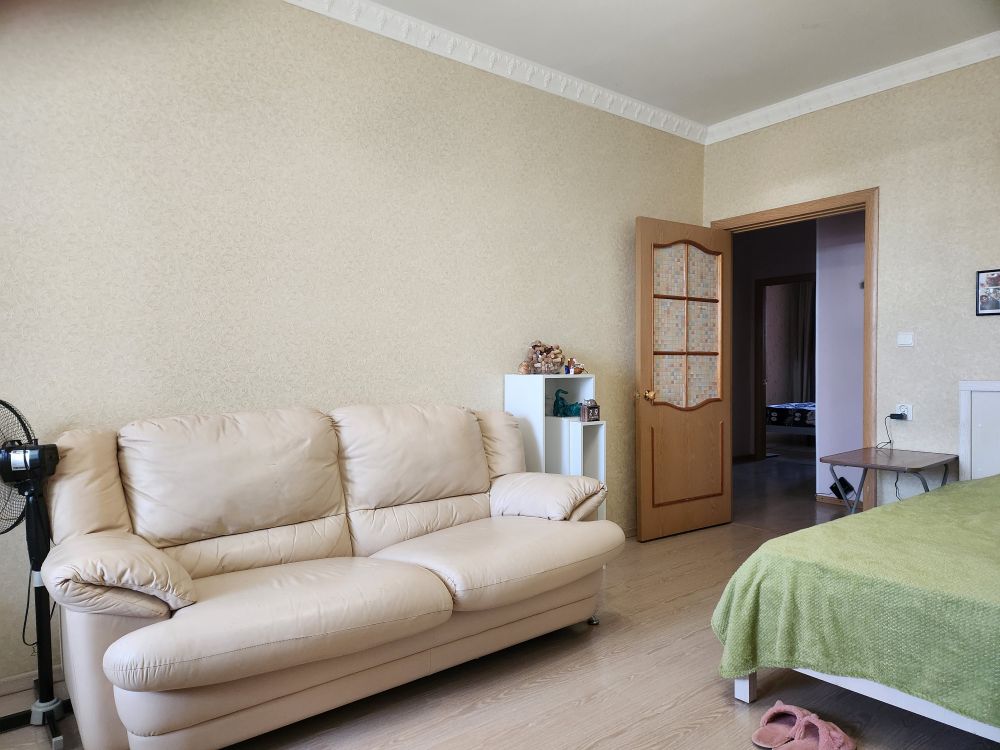 Продаётся 3 комнатная квартира, площадью 81 м², 9 этаж александров г. сосновский пер.