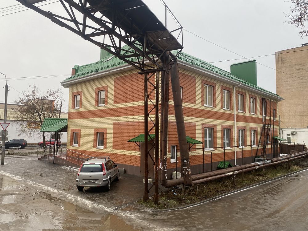 Продаётся коммерческая недвижимость 653 м² Александров г. Первомайская ул., Александров г.