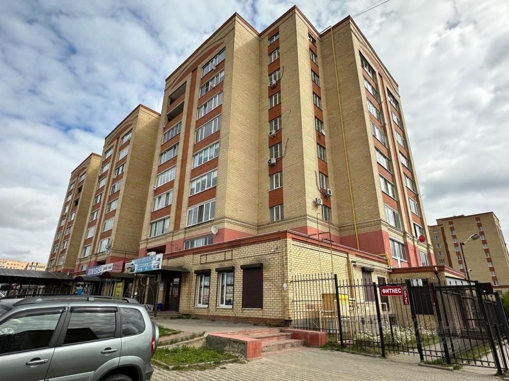 Продаётся 2 комнатная квартира, площадью 65.4 м², 9 этаж александров г. гагарина ул.