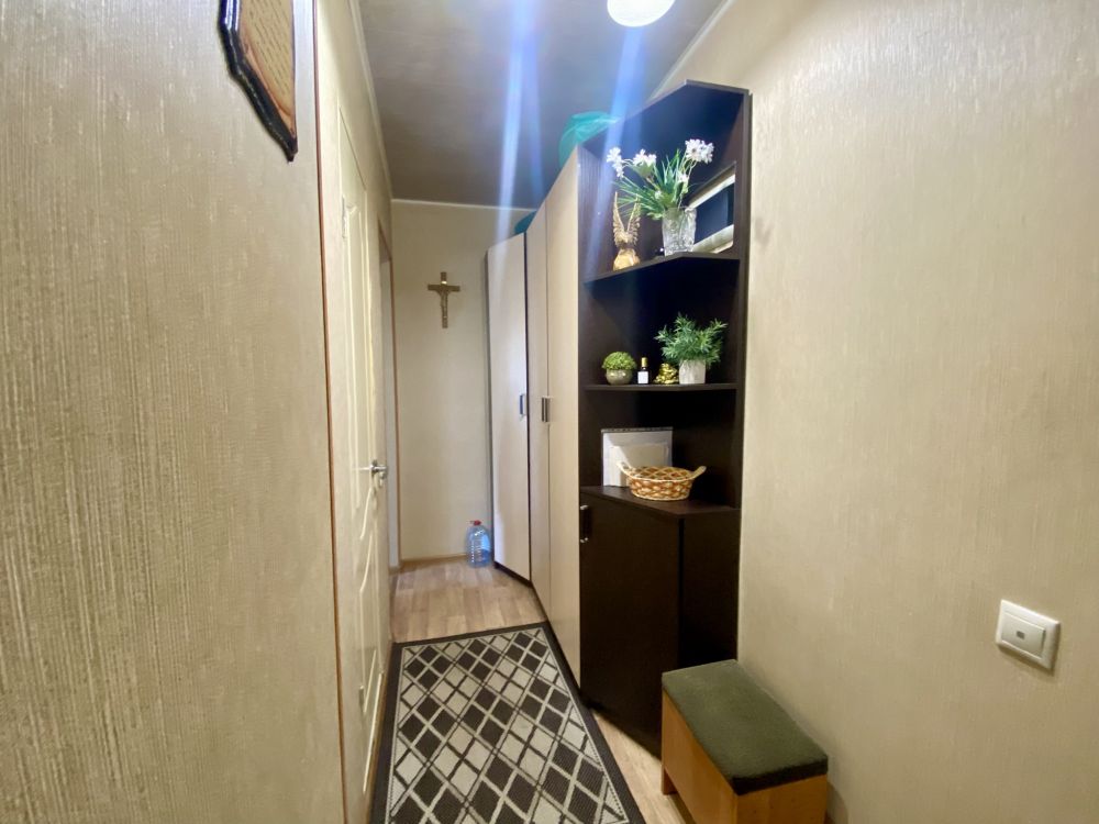Продаётся 3 комнатная квартира, площадью 57.5 м², 5 этаж Александров г. Терешковой ул.