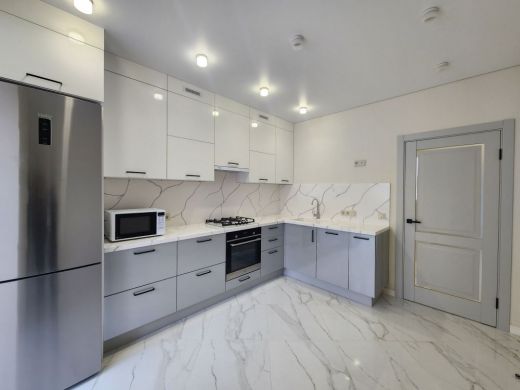 Продаётся 3 комнатная квартира, площадью 95.4 м², 9 этаж александров г. жулева ул.