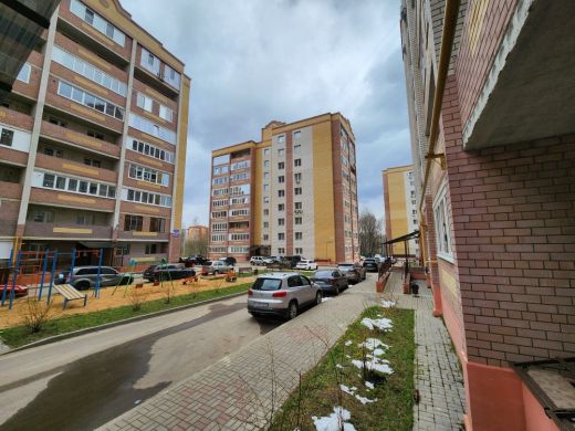 Продаётся 3 комнатная квартира, площадью 95.4 м², 9 этаж александров г. жулева ул.