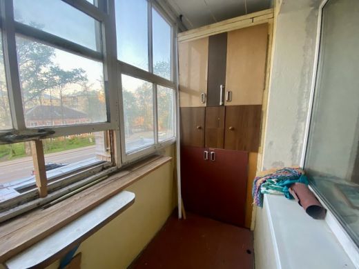 Продаётся 2 комнатная квартира, площадью 54.5 м², 9 этаж александров г. калининская ул.