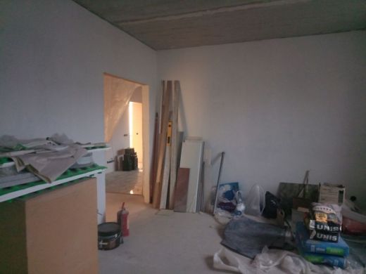 Продаётся 4 комнатная квартира, площадью 130 м², 9 этаж александров г. свердлова ул.