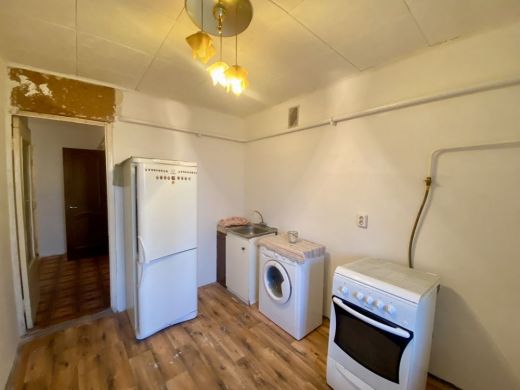 Продаётся 2 комнатная квартира, площадью 54.5 м², 9 этаж александров г. калининская ул.