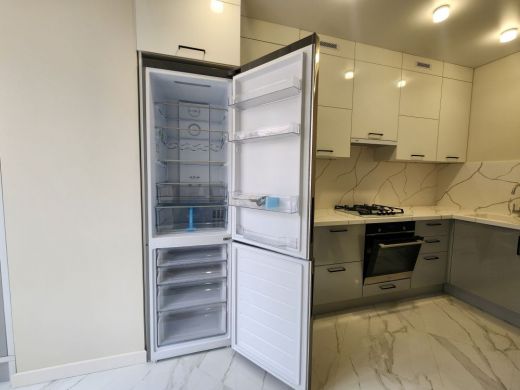 Продаётся 3 комнатная квартира, площадью 95.4 м², 9 этаж александров г. жулева ул.