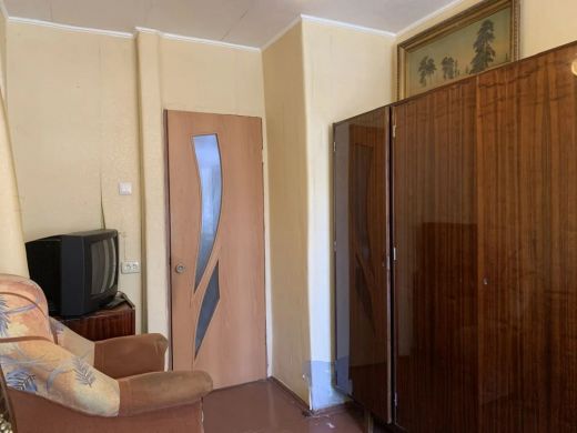 Продаётся 3 комнатная квартира, площадью 58.2 м², 5 этаж александров г. вокзальный пер.