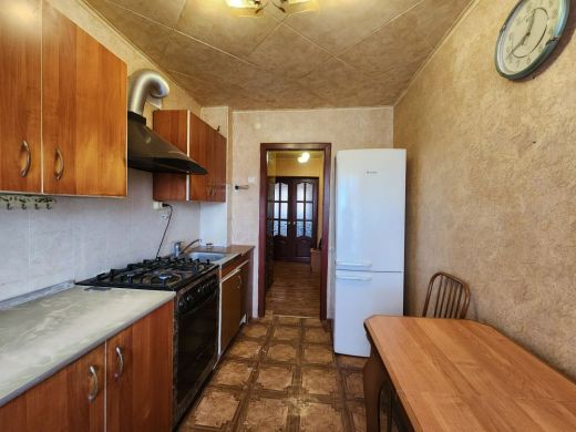 Продаётся 3 комнатная квартира, площадью 60.3 м², 5 этаж струнино г. чкалова пер.