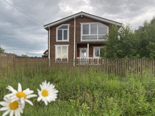 Продаётся дом, 190 м², зезевитово д.  105 