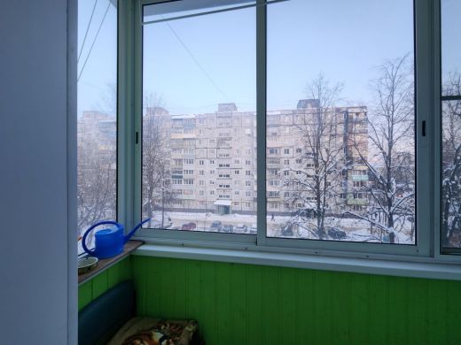 Продаётся 2 комнатная квартира, площадью 42 м², 5 этаж александров г. терешковой ул.