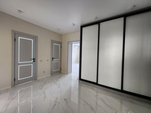 Продаётся 3 комнатная квартира, площадью 95.4 м², 9 этаж александров г. жулева ул.