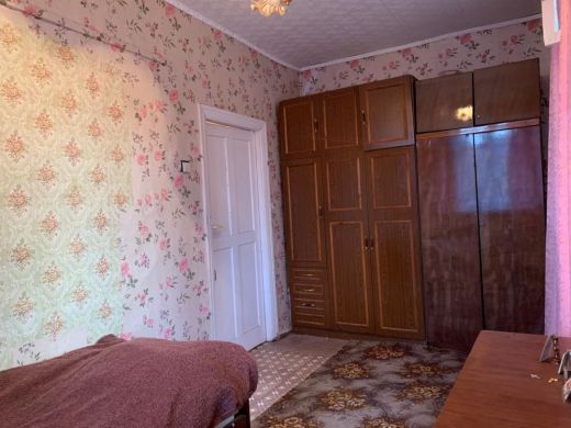 Продаётся 2 комнатная квартира, площадью 38 м², 2 этаж александров г. ново-стрелецкий проезд ул.