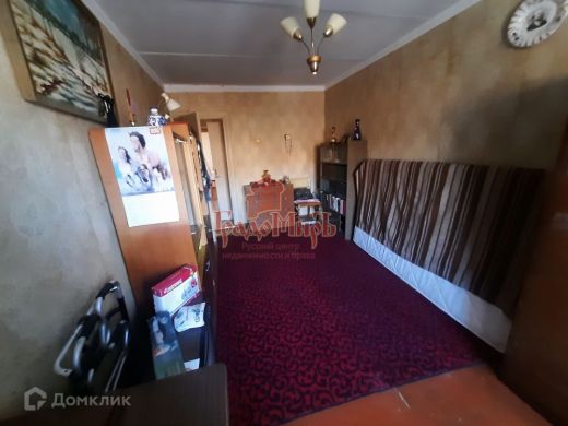 Продаётся 2 комнатная квартира, площадью 49.7 м², 5 этаж александров г. казарменный пер.
