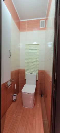 Продаётся 2 комнатная квартира, площадью 63 м², 9 этаж александров г. жулева ул.