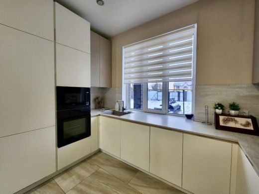 Продаётся дом, 150 м², крутец  