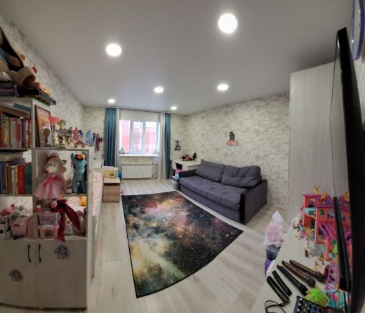 Продаётся 2 комнатная квартира, площадью 63 м², 9 этаж александров г. жулева ул.