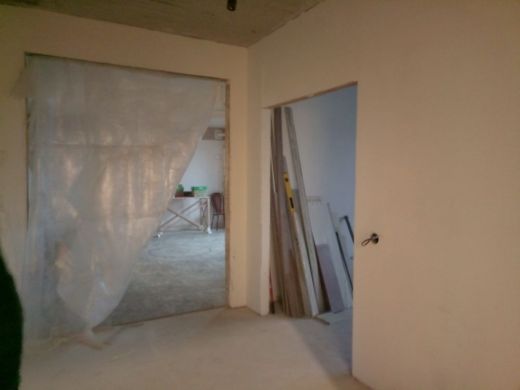 Продаётся 4 комнатная квартира, площадью 130 м², 9 этаж александров г. свердлова ул.