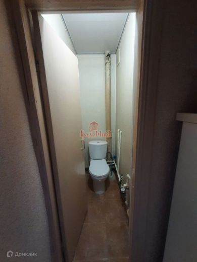 Продаётся 2 комнатная квартира, площадью 49.7 м², 5 этаж александров г. казарменный пер.