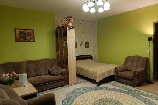 Продаётся 2 комнатная квартира, площадью 80.4 м², 10 этаж Александров г. Свердлова ул.