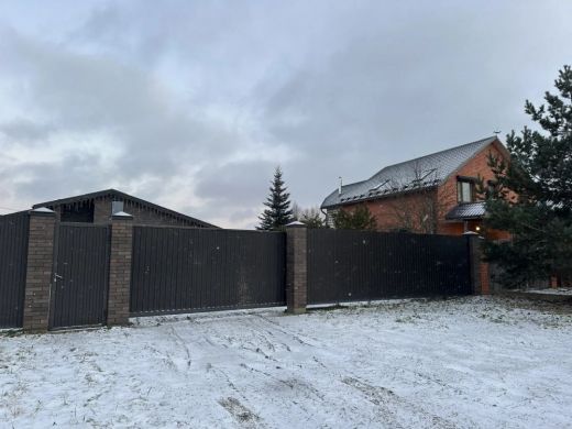 Продаётся дом, 150 м², крутец  