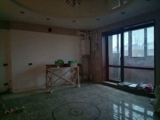 Продаётся 4 комнатная квартира, площадью 130 м², 9 этаж александров г. свердлова ул.
