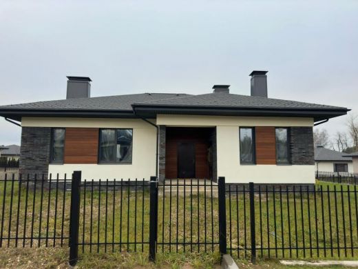 Продаётся коттедж, 155.6 м², братовщина с.  15 