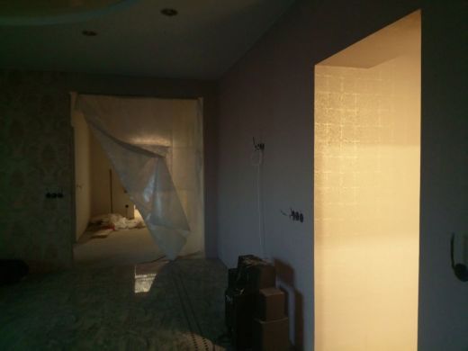 Продаётся 4 комнатная квартира, площадью 130 м², 9 этаж александров г. свердлова ул.